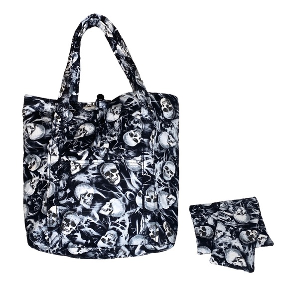 Handmade: Skull Printed Zip Top Makeup Bag ☻︎ Halloween ☻ Black + White ☻ - Picture 7 of 11